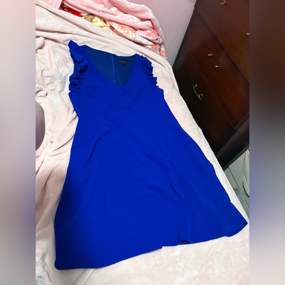 Laura Dresses & Skirts - ⭐️Royal Blue Ruffle Sleeve V-Neck Dress
